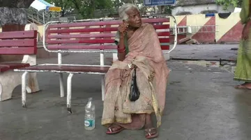 Elderly Teacher Found Begging On Odisha Streets