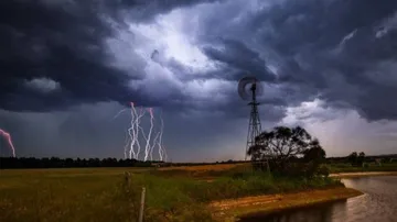 Weather alert! Thunderstorm & lightning warning for 9 Odisha districts 