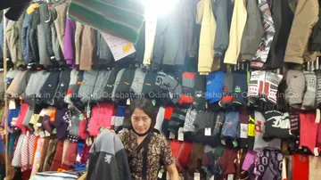 Winter Brings Tibetans to Twin City