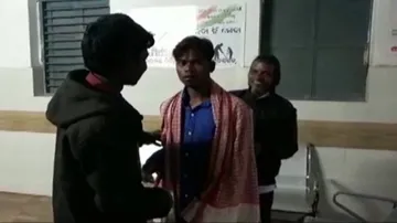 Five taken ill after drinking spurious toddy in Sundergarh