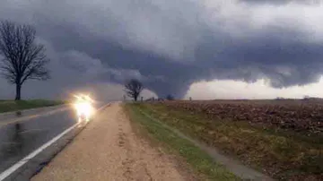 22 Killed in tornadoes in United States
