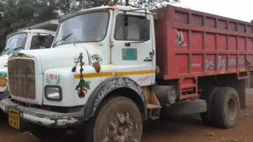 Trucks illegally transporting stone chips seized in Jajpur
