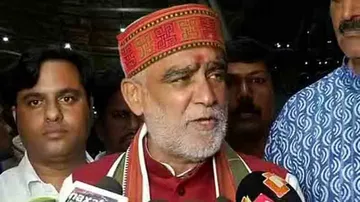 Union Minister asks Odisha to provide land for 3 new medical colleges at earliest