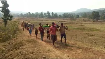 Pregnant woman on cot once again in Odisha