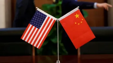 US, China hold crucial talks to ease trade war