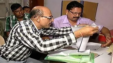 Vigilance unearths Rs 3.58 cr assets during raid on doc couple