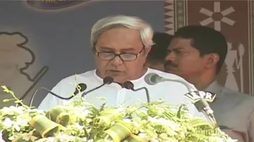 Patnaik urges Maoists to shun violence
