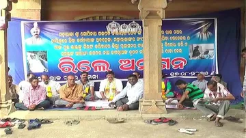 MLA, BJP leader demand arrest of Parala king's manager