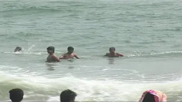 Youth drowns in sea at Puri