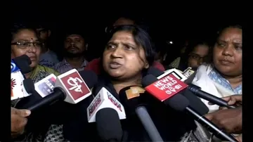 RK's wife receives son's body, demands 