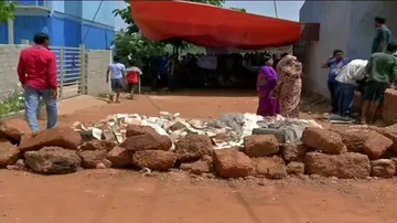 BDA halts demolition at Bharatpur due to public resistance