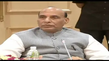 Rajnath calls for financial choking of Maoists