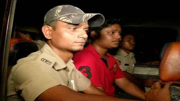 Drunk duo manhandle student, detained by police