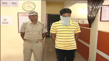 Youth resorts to fake Facebook account to defame friend