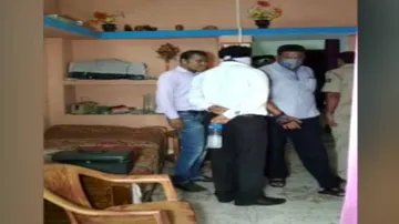 Double murder: Woman, niece found dead in locked house 
