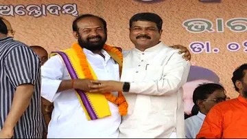 Bijepur bypoll: Ex-BJD MLA Ashok Panigrahi joins BJP
