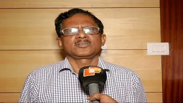 Show cause notice to Ex Works EIC for spending 2282 Cr without action plan