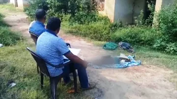 Man detained on charges of killing daughter for wife