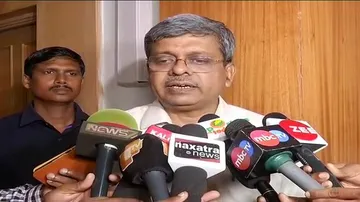 Odisha makes life jackets mandatory for boat travel in Chilika