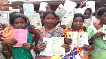 PDS Scam: Beneficiaries in Malkangiri allege irregularities in rice supply