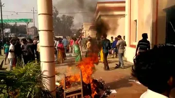 Sambalpur on Boil: Locals ransack, torch police station over custodial death
