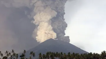 Volcano erupts in Indonesia