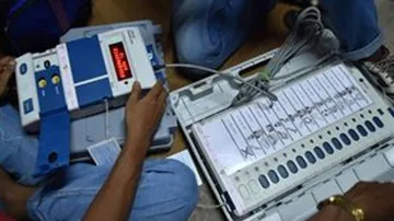 Over 10% voting in Punjab LS polls