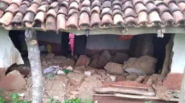 Two Siblings killed in wall collapse in Keonjhar