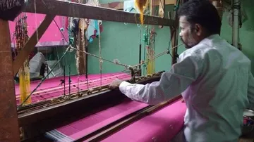 Demonetisation : Weavers feel the heat in Odisha's 'silk city'
