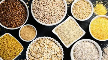 Foodgrain production touched a record 315.7 mn tonnes in 2021-22, says Economic Survey