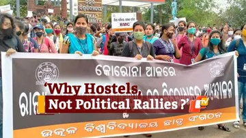 Utkal University Students Hold Protest Against Hostel Closure