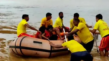 2 Women Jump Off Cuttack Trishulia Bridge Into Kathajodi River, Rescued