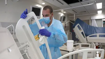 Global COVID-19 Cases Top 18.7 Million, Death Toll Crosses 706k