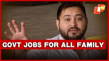 Bihar Polls | Tejashwi Promises Economic Justice, Pledges Full Household Employment In Bihar