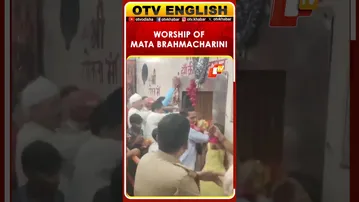 Navratri Day 2: Morning Aarti At Maa Vindhyavasini Temple