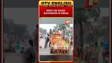 Delhi CM Rekha Gupta Holds Roadshow In Siwan For Bihar Elections 2025