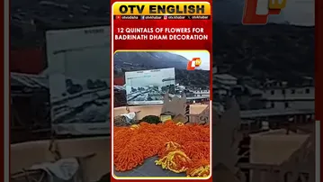 Badrinath Temple Decorated With Flowers For Closing Of Dham’s Portals On 25 November