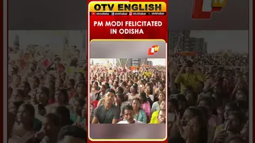 PM Modi Gets Felicitated By Governor Dr. Hari Babu Kambhampati & CM Majhi In Jharsuguda