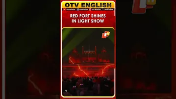 Red Fort Illuminated With Light Show For Guru Tegh Bahadur’s 350th Martyrdom Anniversary