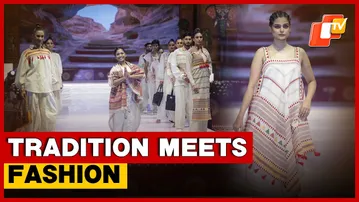 ‘Swa-Tanta’ Fashion Show Celebrates Odisha’s Textile Heritage At Sisira Saras-2026