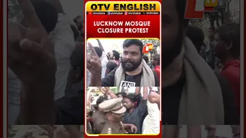 Lucknow University: Students Protest Mosque Closure, FIR Filed