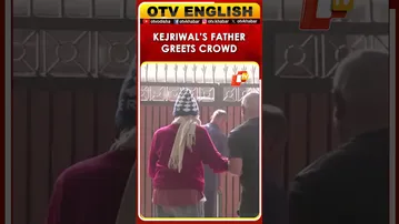 Kejriwal’s Father Greets Supporters After Excise Case Relief