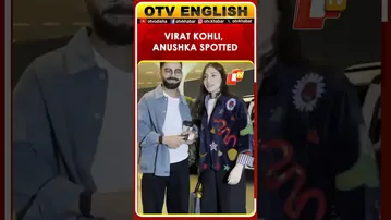 Virat Kohli And Anushka Sharma Spotted At Mumbai Airport