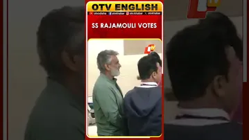 Film Director SS Rajamouli Cast His Vote In Sheikpet Along With His Family