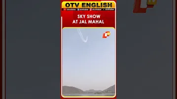 IAF’s Suryakiran, Sarang Teams Dazzle Jaipur Sky At Jal Mahal Air Show