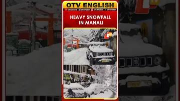 Heavy Snowfall Covers Manali, Himachal Pradesh Yesterday