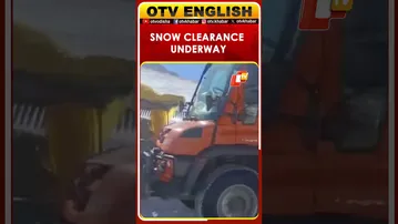 J&K Snow Clearance On War-Footing By BRO 79th RCC | OTV