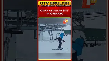 J&K CM Omar Abdullah Enjoys Skiing In Gulmarg | OTV