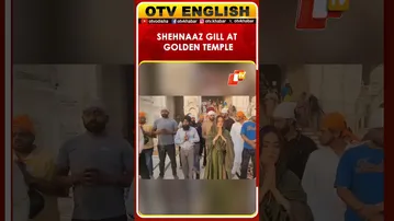 Amritsar, Punjab | Actress Shehnaaz Gill Offers Prayers At Shri Harmandir Sahib