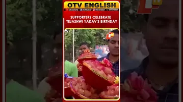 RJD Supporters Mark Tejashwi Yadav’s Birthday With Songs, Dances & CM Posters In Patna